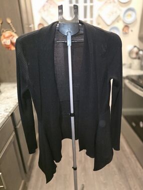 Madison Black Open-Front Ribbed Cardigan
